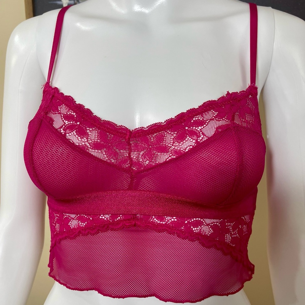 La Vie En Rose Fuchsia Lace Bralette
